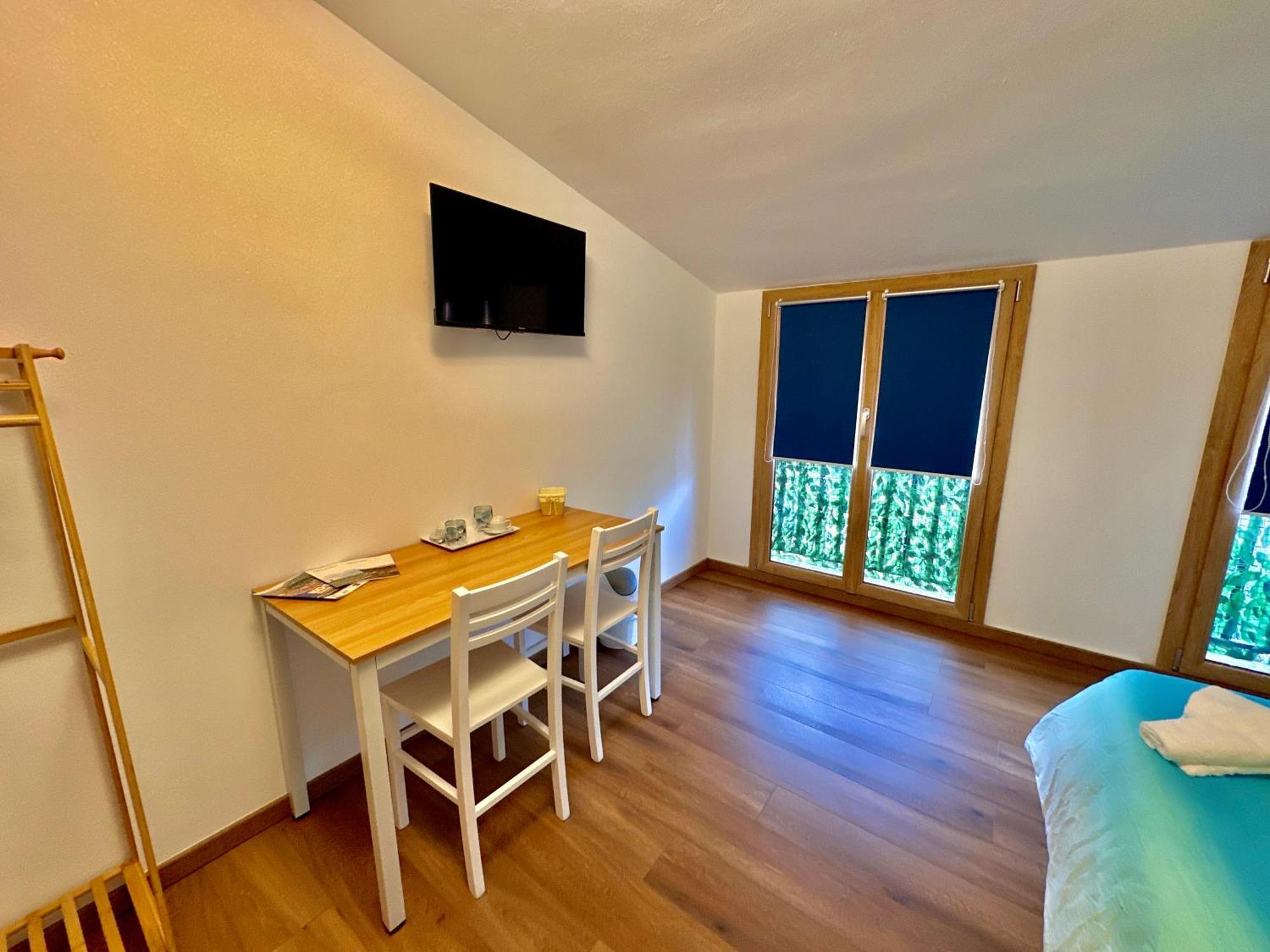 Casa Del Mare Hotel Bosa Ngoại thất bức ảnh