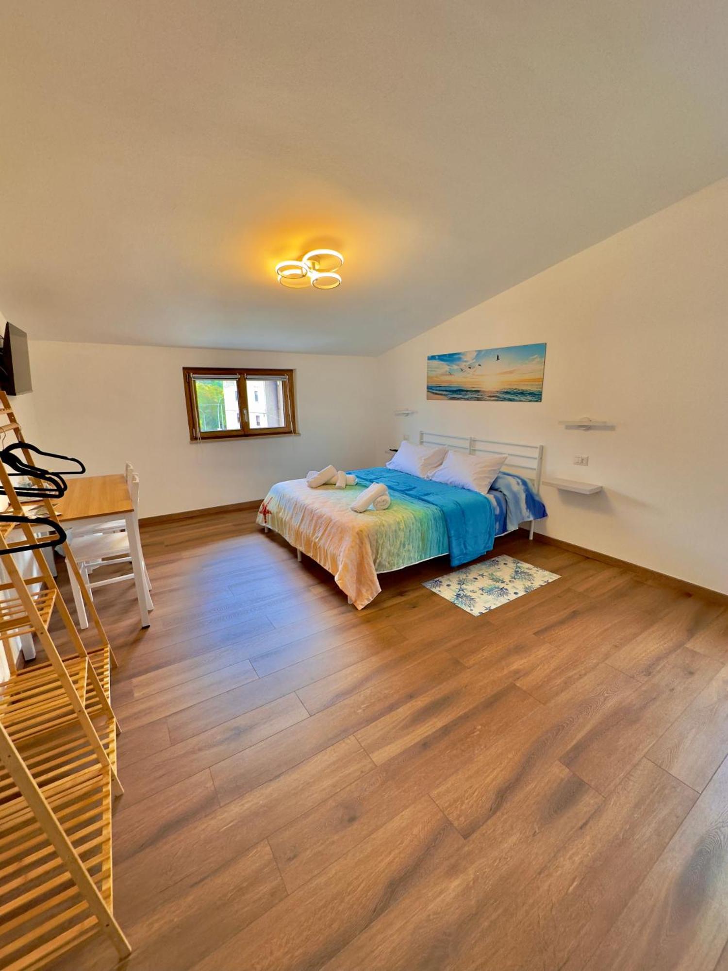 Casa Del Mare Hotel Bosa Ngoại thất bức ảnh